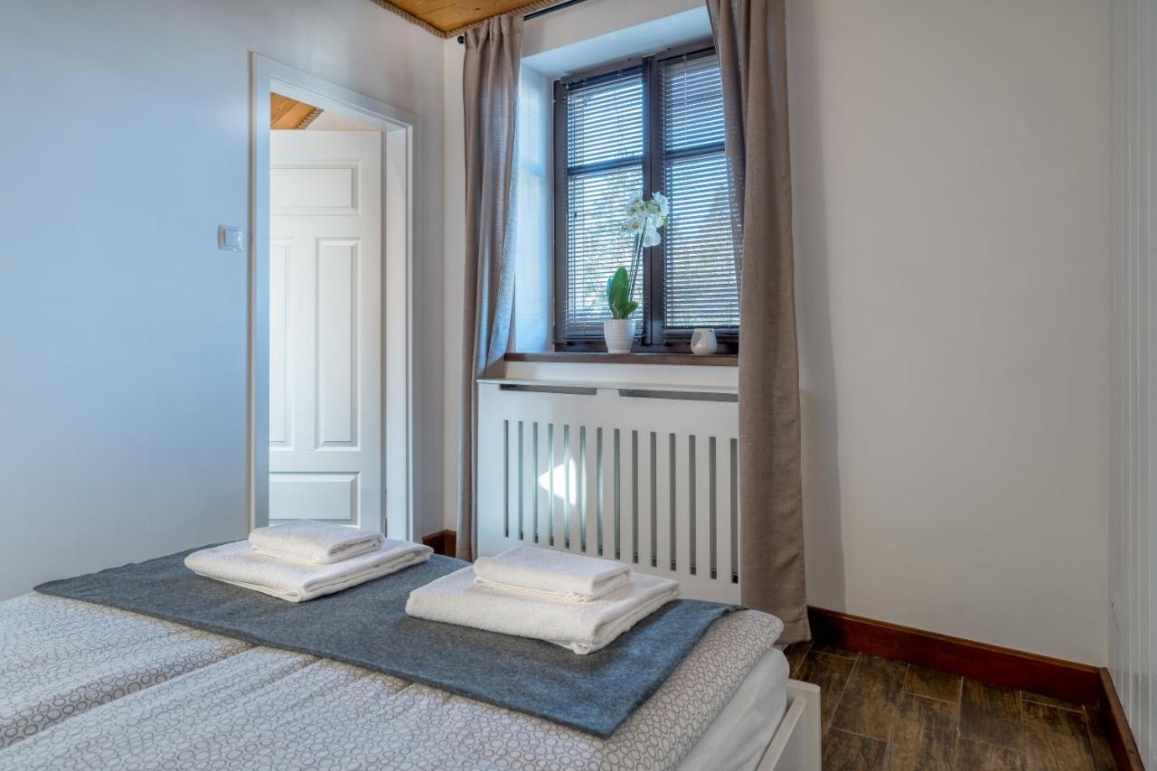 Apartamenty Zdrojowa Ciechocinek Exteriör bild